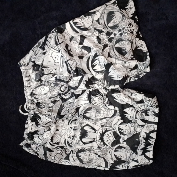 Short - Picture 2 of 2